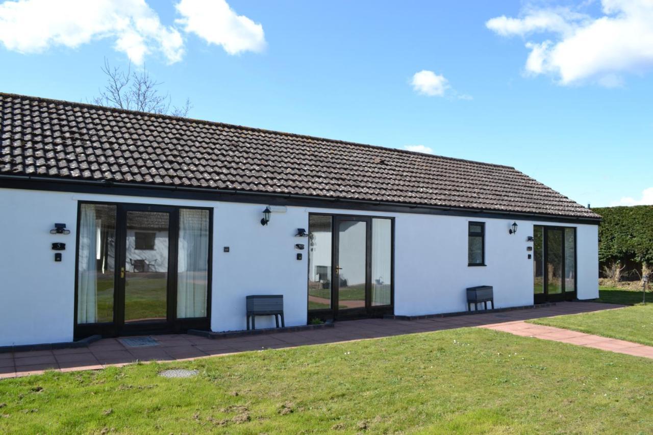 Number 6 - Lytton Tree Lodge, Reydon, Southwold Kültér fotó